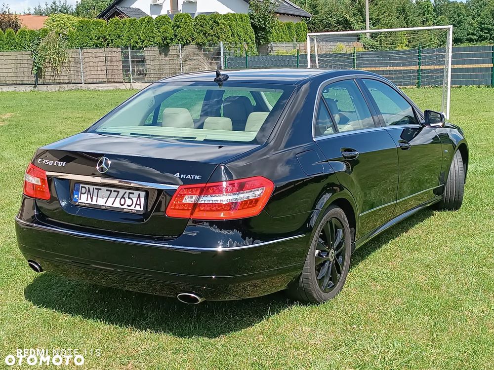Mercedes-Benz Klasa E 350 CDI 4-Matic BlueEff - 9