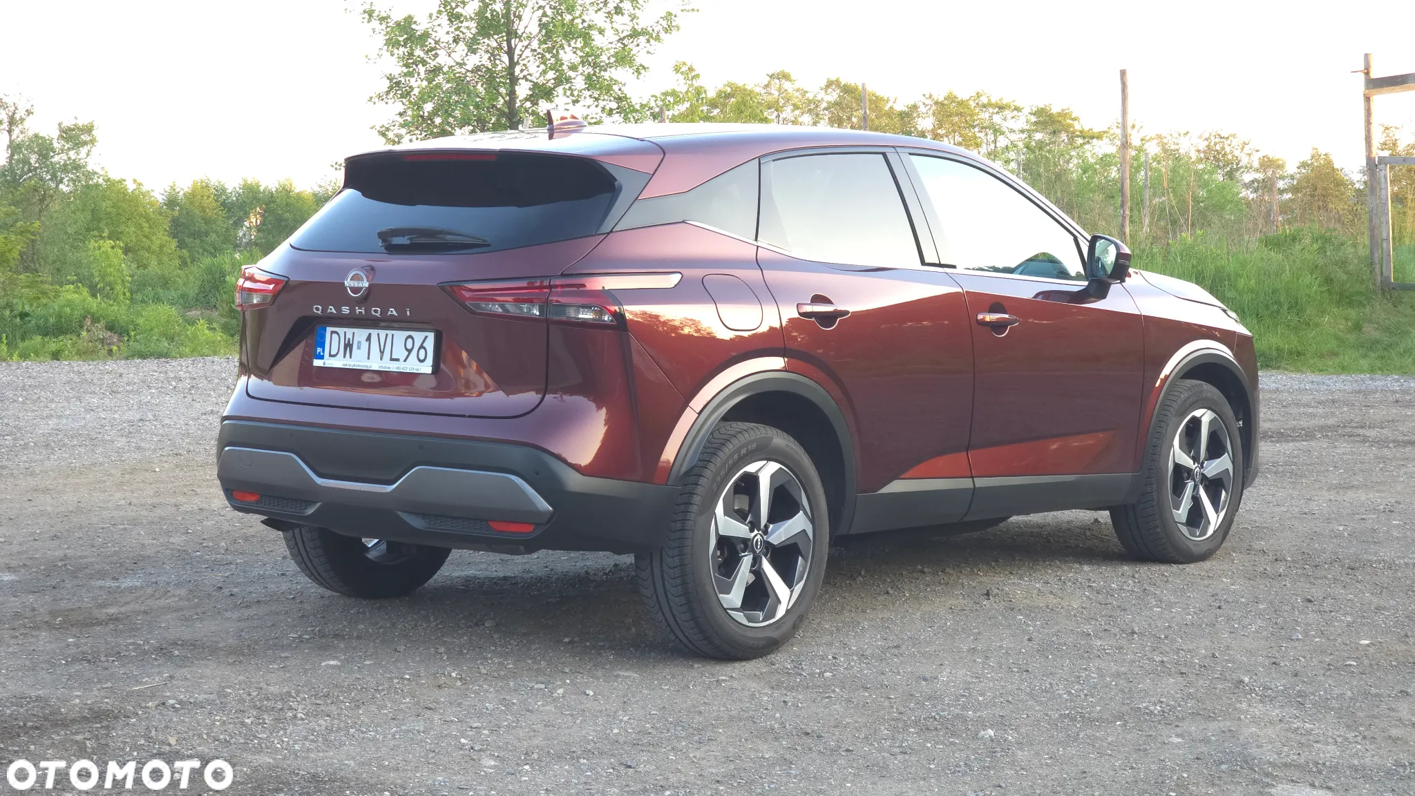 Nissan Qashqai 1.3 DIG-T mHEV N-Connecta Xtronic - 4