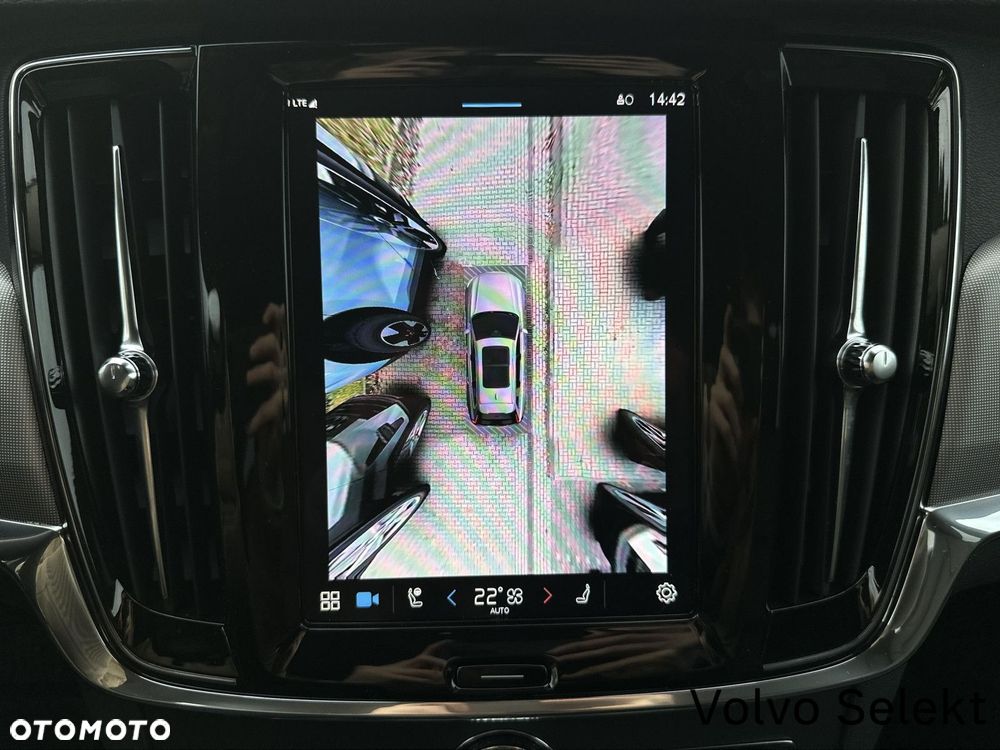Volvo V90 - 24