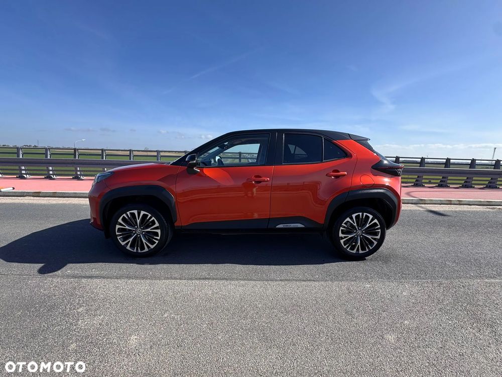 Toyota Yaris Cross Hybrid 1.5 Executive - 3