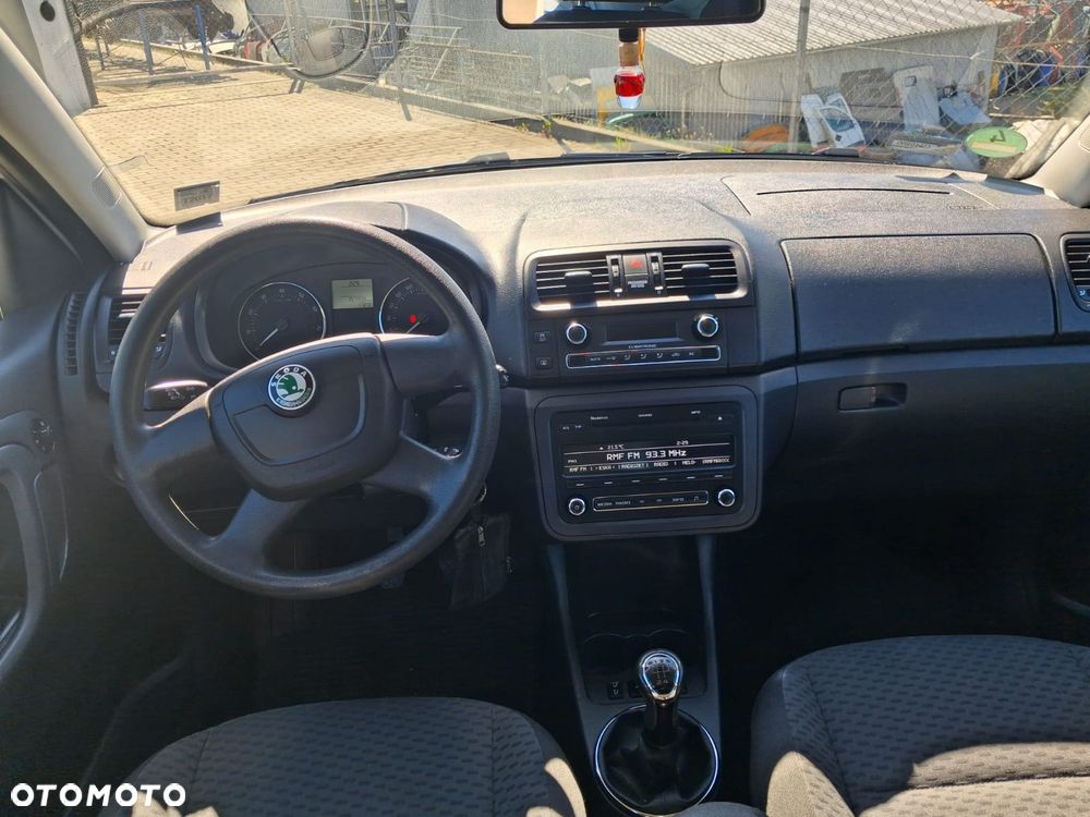 Skoda Roomster 1.2 TSI - 8
