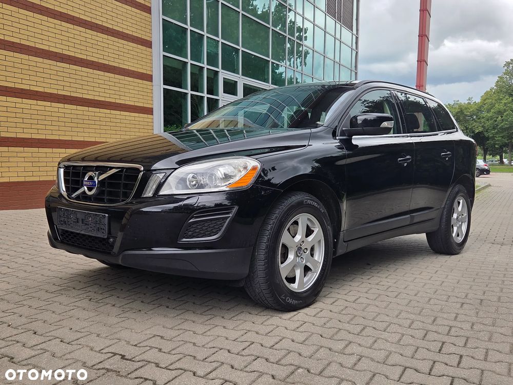 Volvo XC 60 D4 Geartronic Momentum - 1