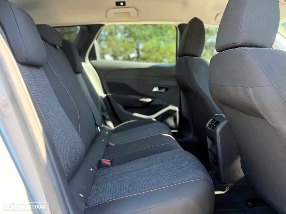 Peugeot 308 1.5 BlueHDi Style EAT8 - 27