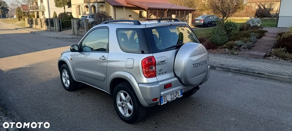 Toyota RAV4 4x4 Sol - 3