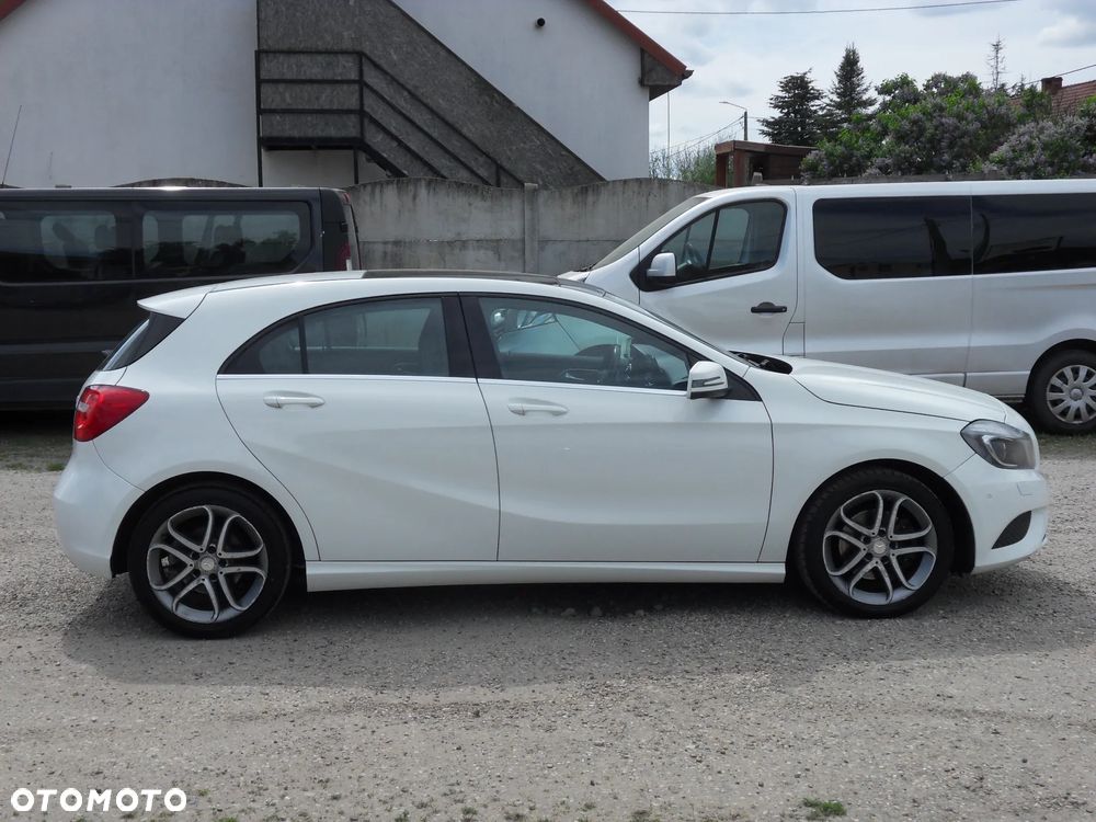 Mercedes-Benz Klasa A 200 CDI (BlueEFFICIENCY) 7G-DCT Urban - 6