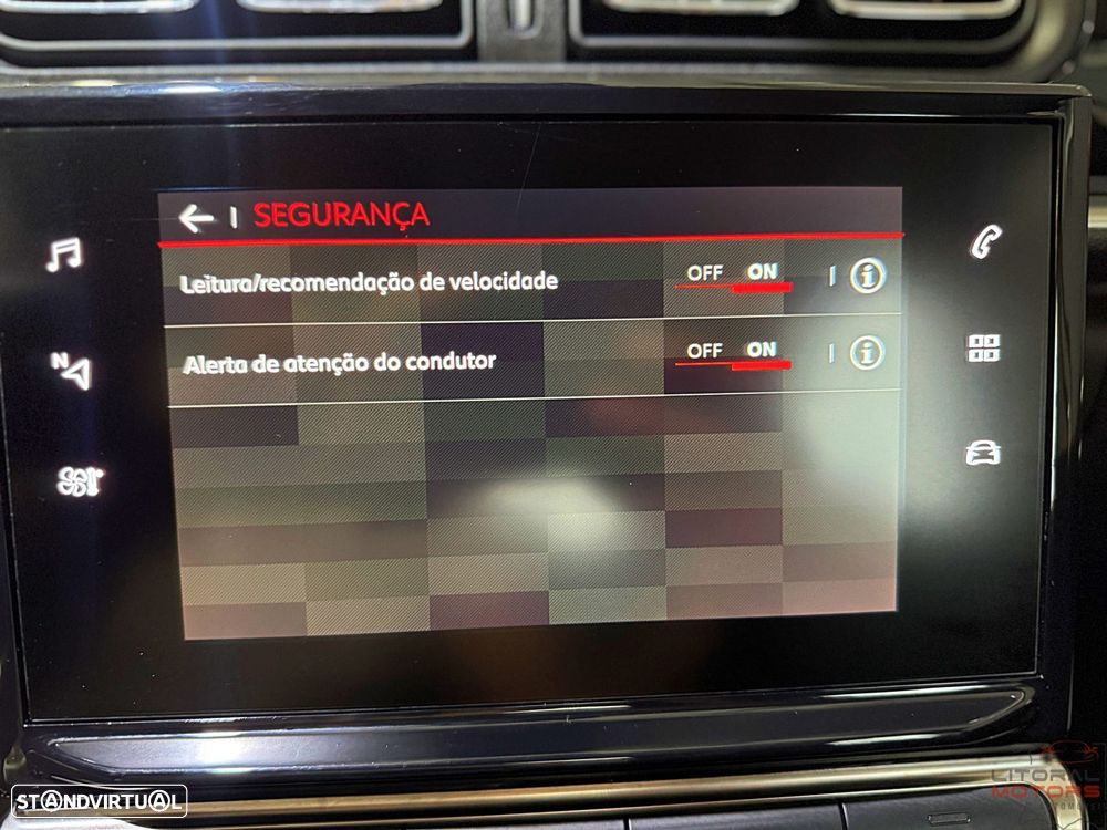 Citroën C3 1.2 PureTech Feel EAT6 - 33