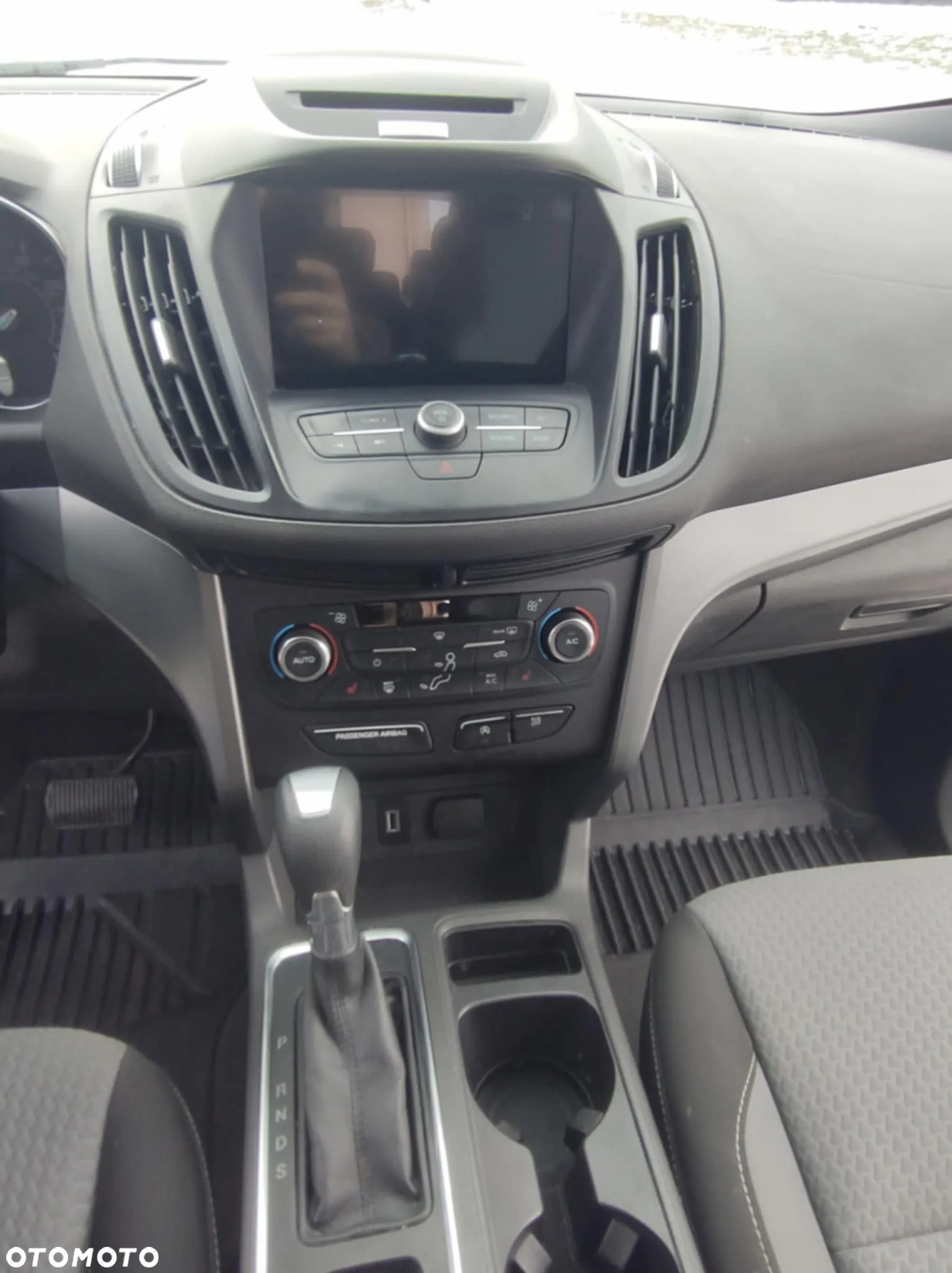 Ford Escape 1.5 EcoBoost AWD SE - 8