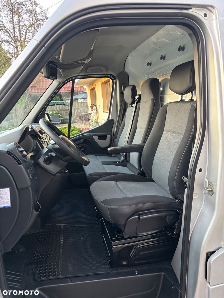 Renault Master - 24