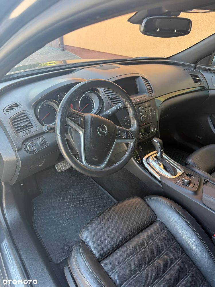 Opel Insignia - 23