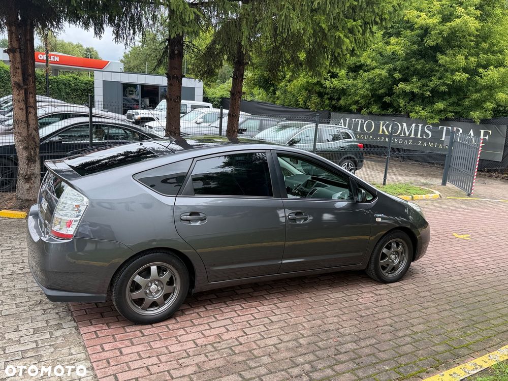 Toyota Prius 1.5 VVT-i Sol (nav) - 5