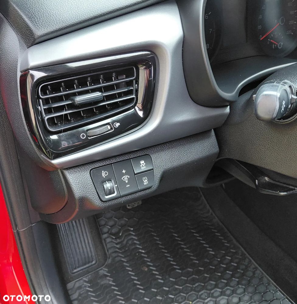 Kia Rio - 24
