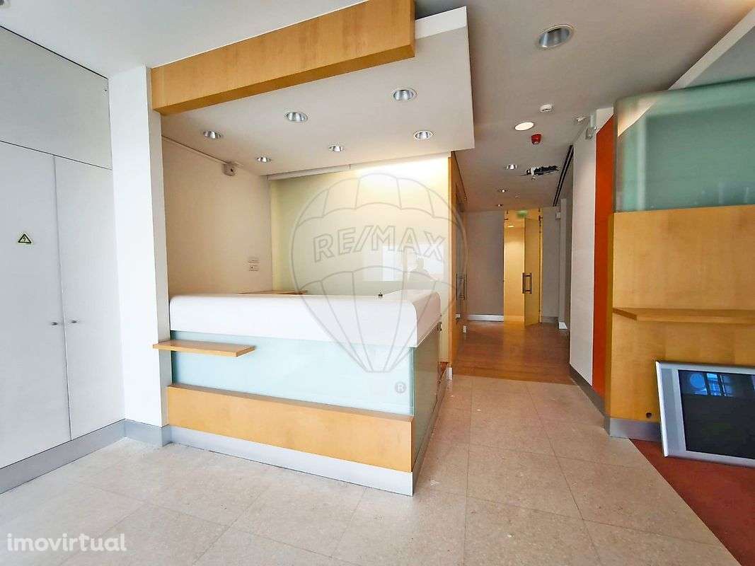 Loja  para arrendamento - Grande imagem: 3/20