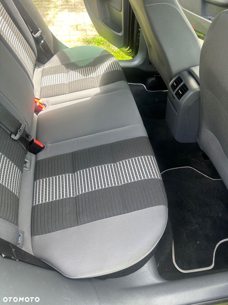 Volkswagen Golf 1.6 United - 40
