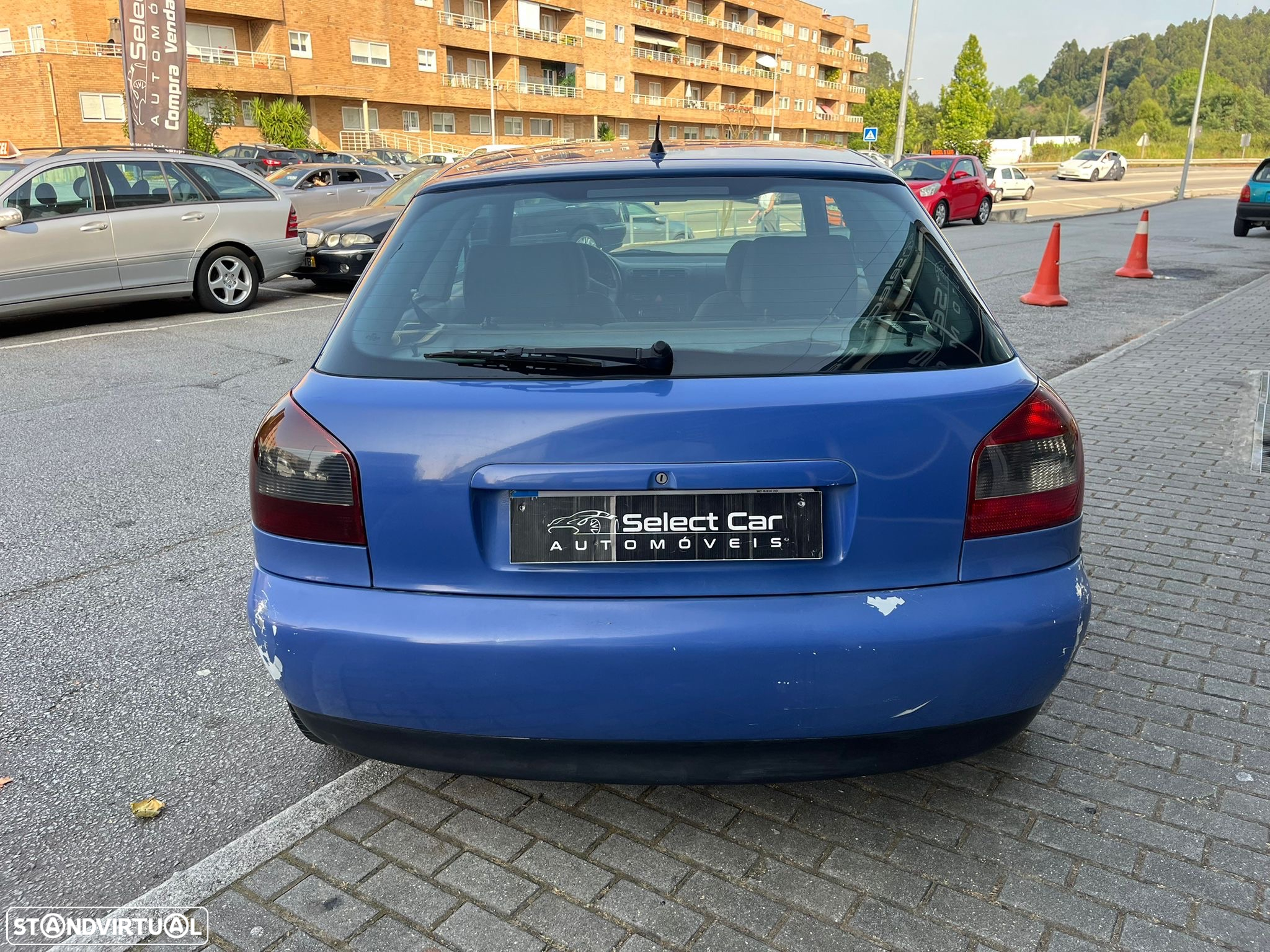 Audi A3 1.9 TDI Attraction - 6