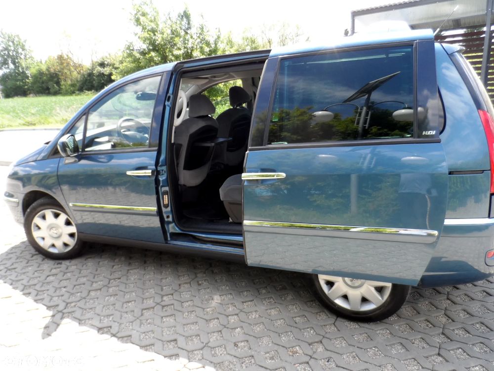 Peugeot 807 HDi 135 Premium - 13