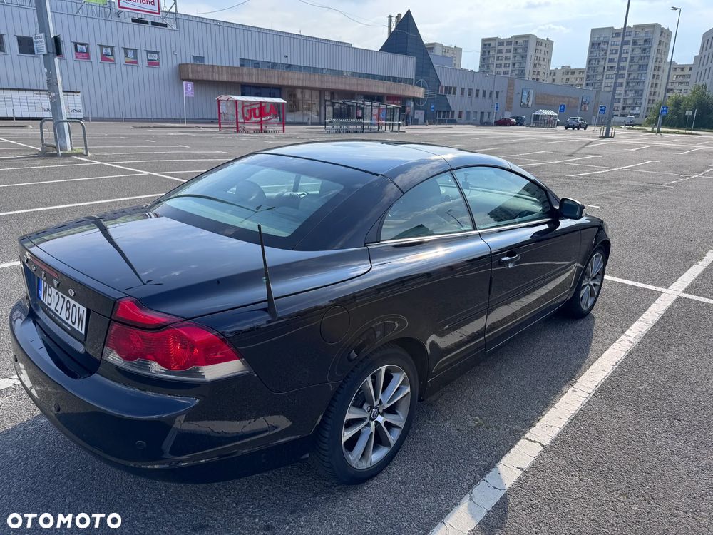 Volvo C70 2.0D Momentum - 6