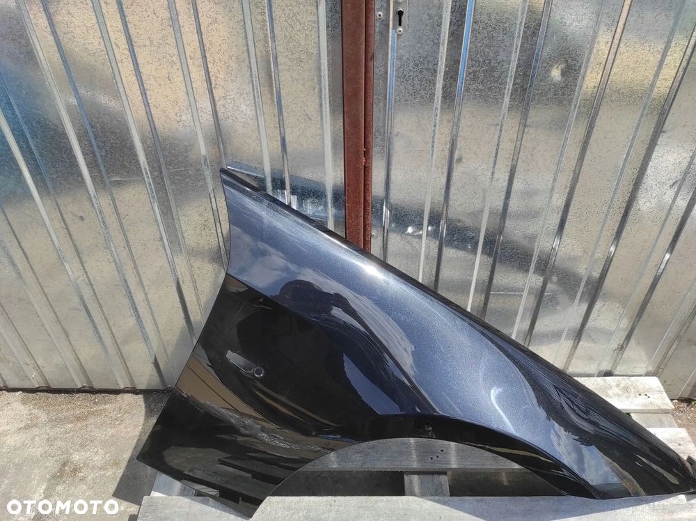 błotnik prawy przód przedni bmw e90 e91 11.2004-06.2012 stal lakier B39 A83 C08 C06 A96 475 A300 B45 C10 C4W C09 F04 A89 B53 C4E 668 C2S C3N C1M C31 A72 C1X A45 A17 F20 F35 F36 F02 A75 A44 F03 751 F01 F40 F05 F19 C29 F31 B09 C55 F22 B44 C3C F11 C1R B55 B66 F43 F45 C16 B38 C1G A76 F42 C1E B35 F39 C1F C56 C4P C6R C6E F27 C5A B41 C68 C1D U91 C5Y P7Z B01 300 - 5