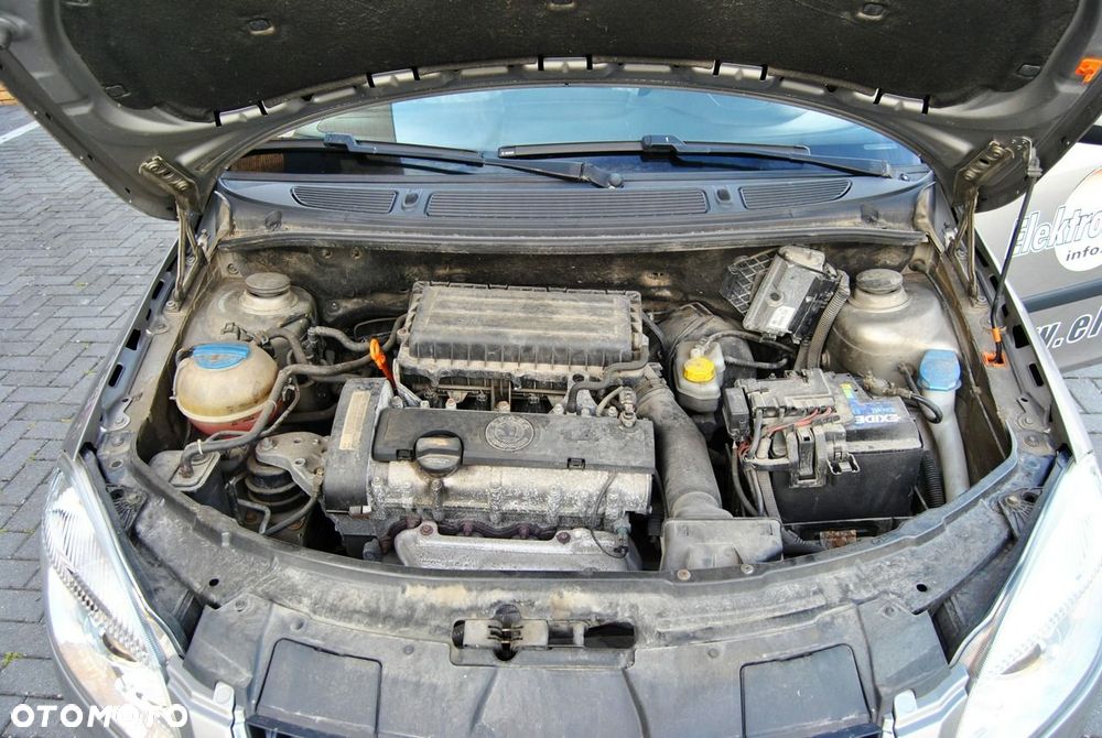 Skoda Roomster 1.4 16V Ambition - 14