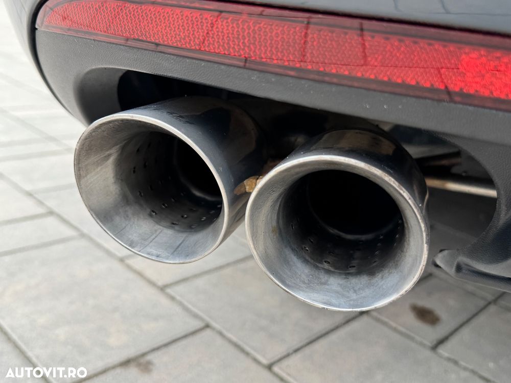 Volkswagen Passat CC 2.0 TDI BlueMotion Technology Exclusive - 7