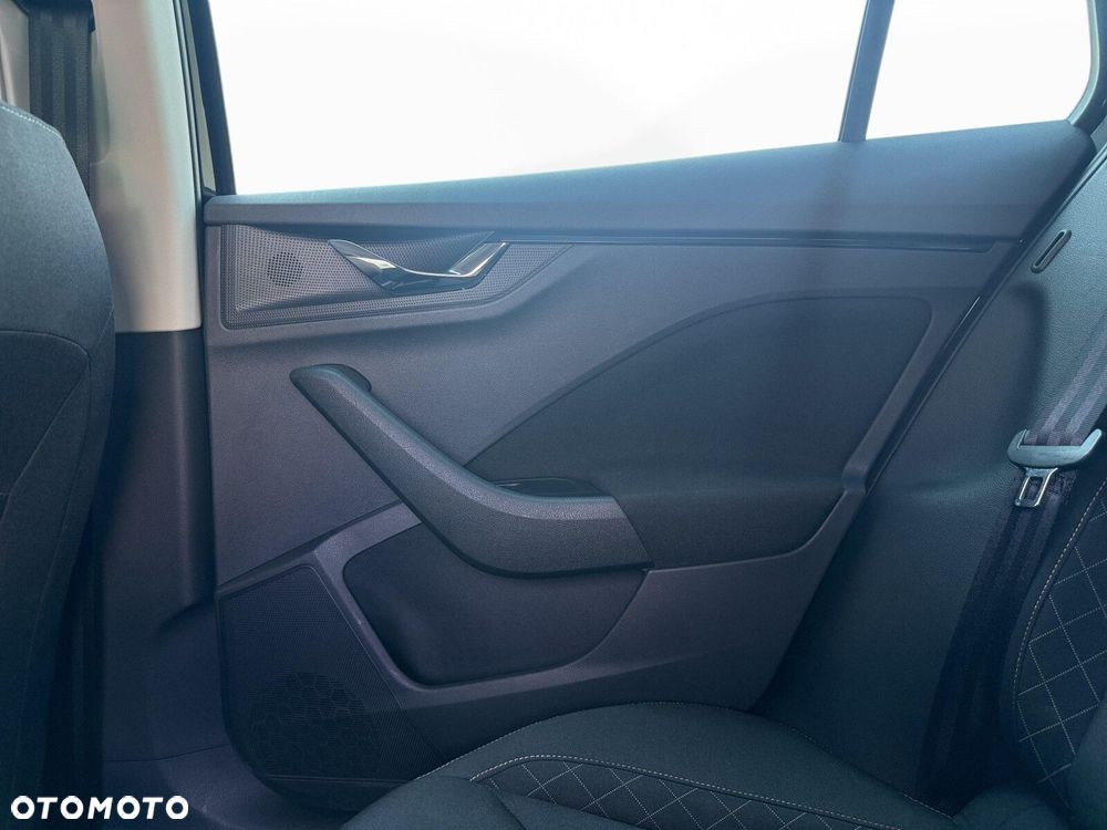 Skoda Kamiq 1.0 TSI Ambition DSG - 33