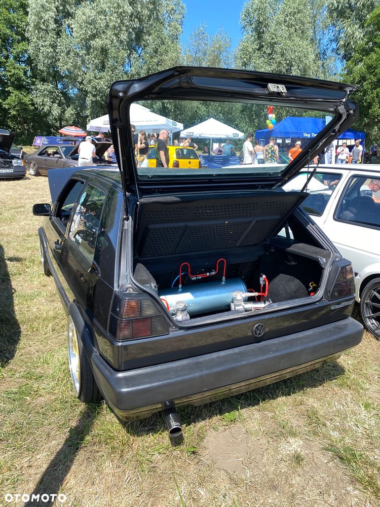 Volkswagen Golf 1.8 GT - 5