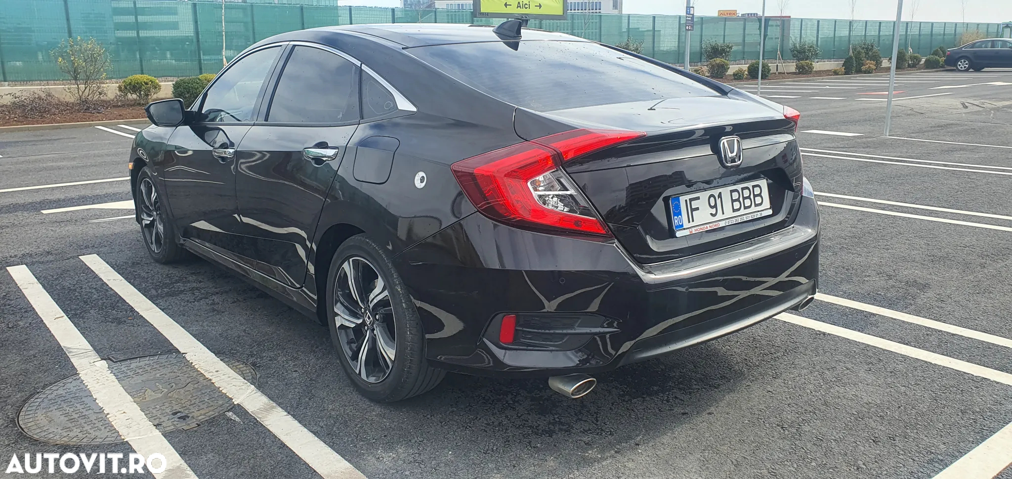 Honda Civic Sedan 1.5 VTEC Turbo CVT Executive - 3