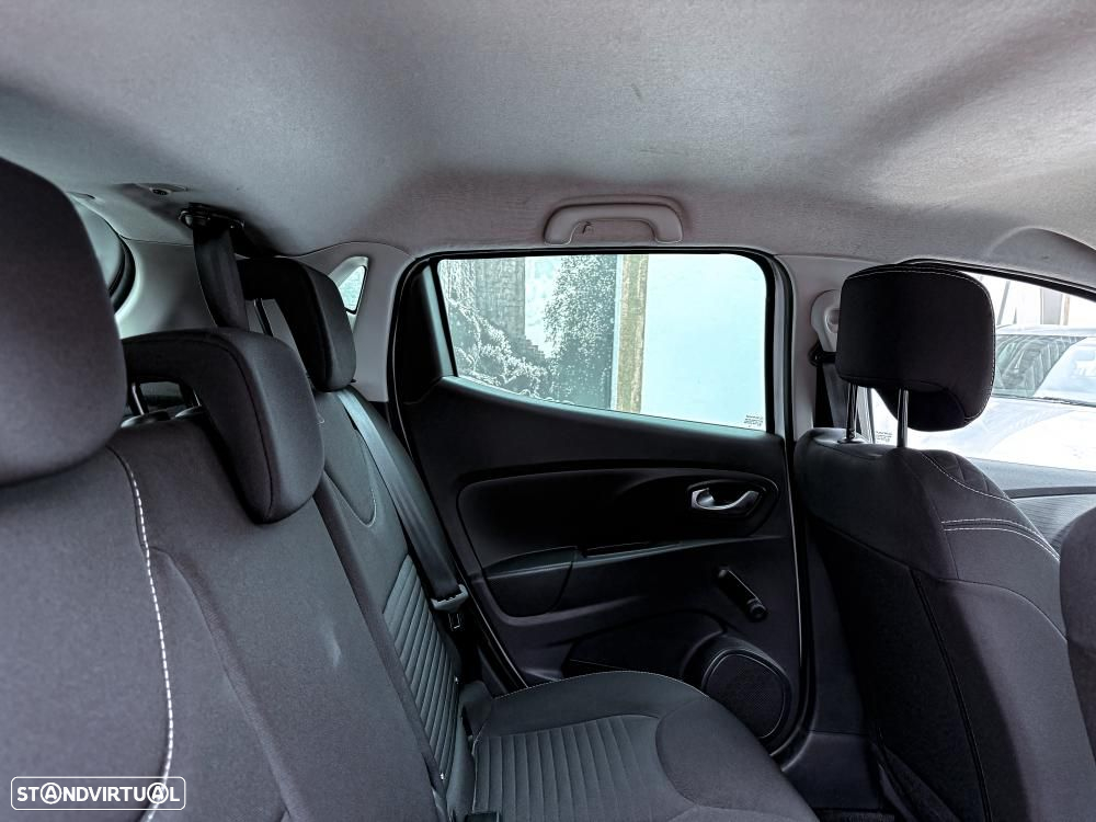 Renault Clio 1.5 dCi Limited - 6