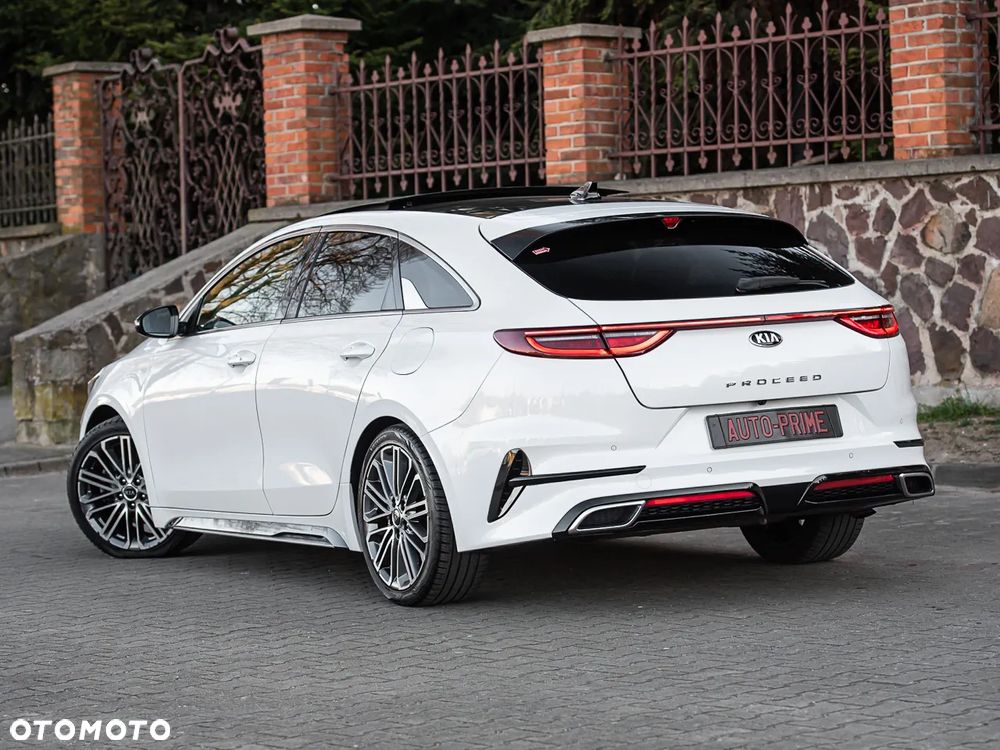 Kia ProCeed 1.4 T-GDI DCT7 OPF GT LINE - 9