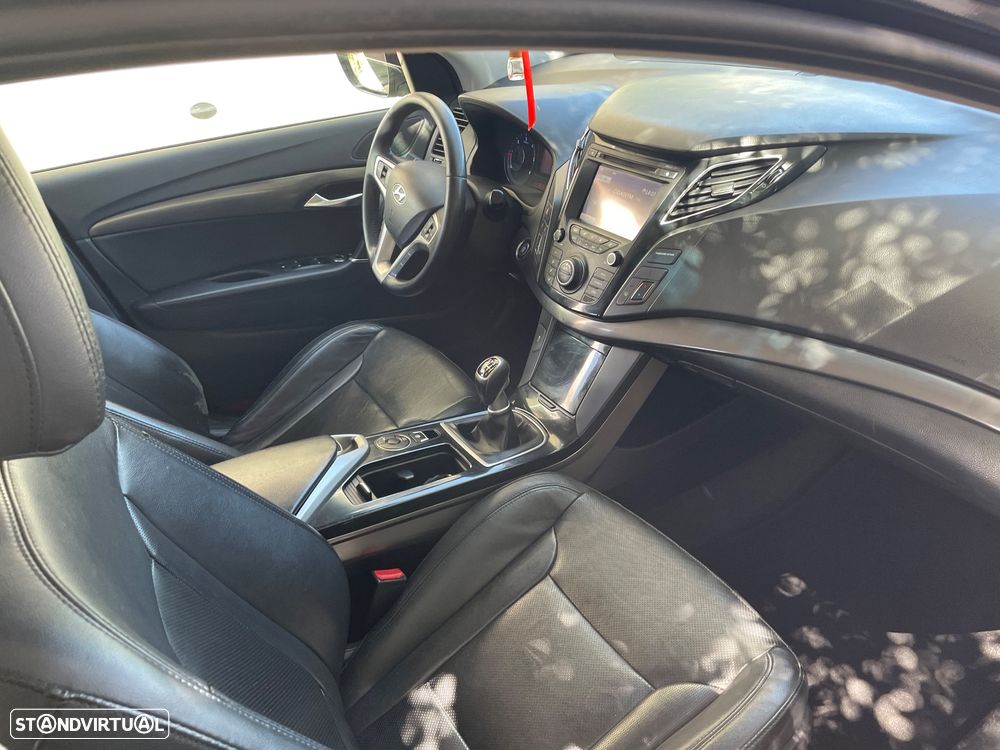 Hyundai i40 SW 1.7 CRDi Style - 25