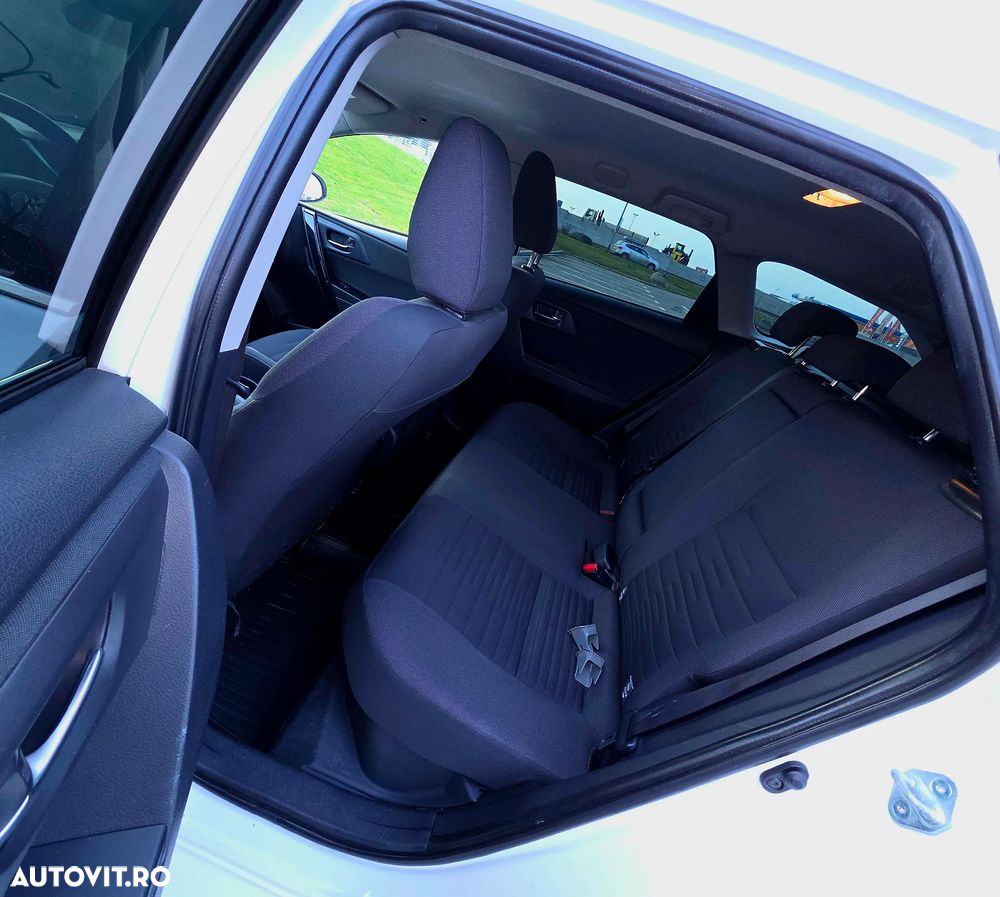 Toyota Auris 1.8 L VVT-i Hybrid Luna - 14