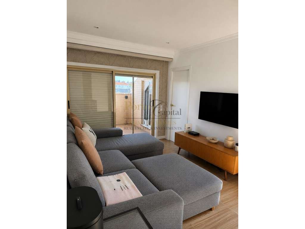 Duplex T2 Usado para Venda em Canidelo, Vila Nova de Gaia, Porto co... - Grande imagem: 3/28