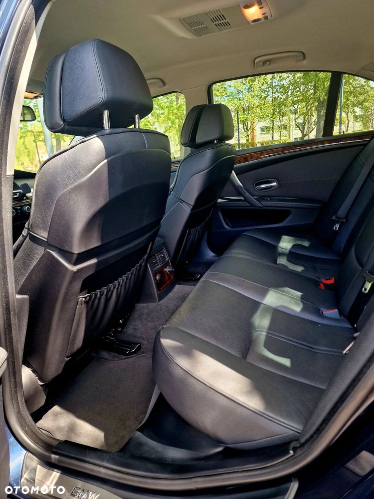 BMW Seria 5 530d Edition Exclusive - 11