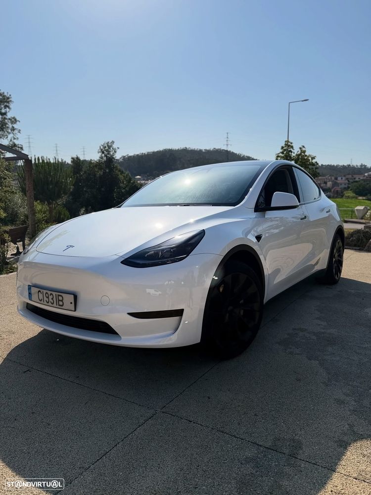 Tesla Model Y RWD - 2