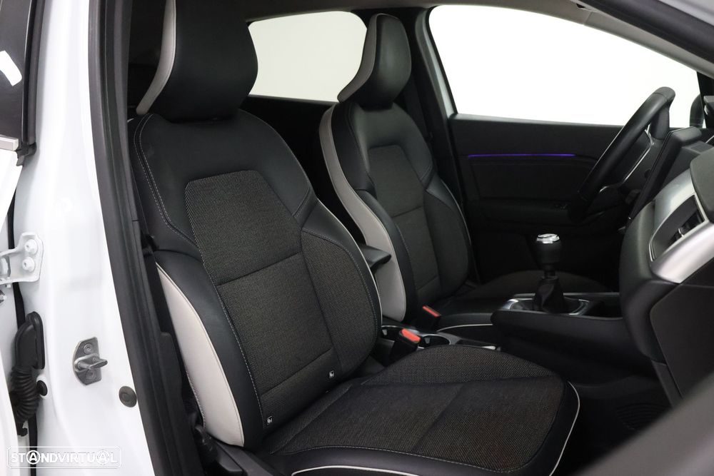 Renault Captur 1.0 TCe Techno - 26