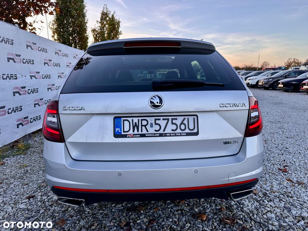 Skoda Octavia Combi 2.0 TDI DSG RS - 6