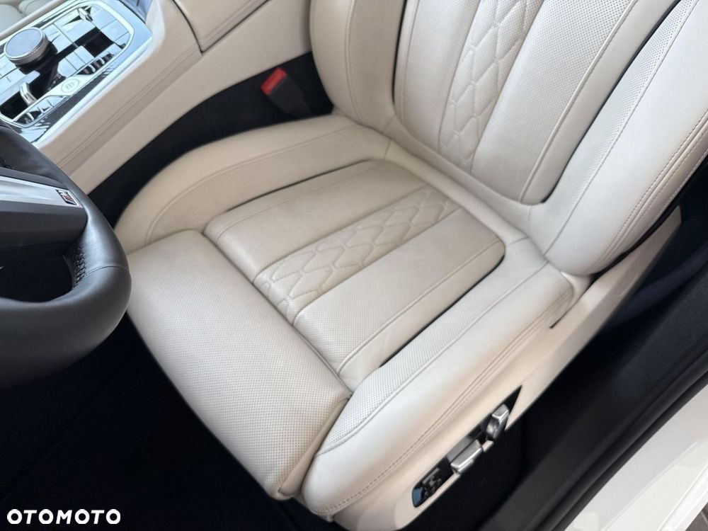 BMW X6 xDrive40i mHEV sport - 14