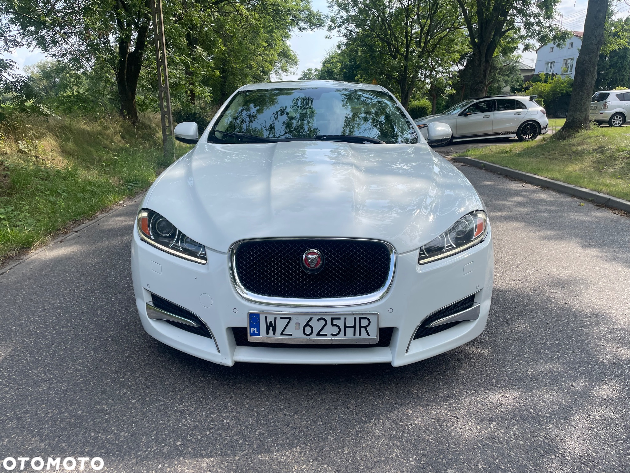 Jaguar XF - 2