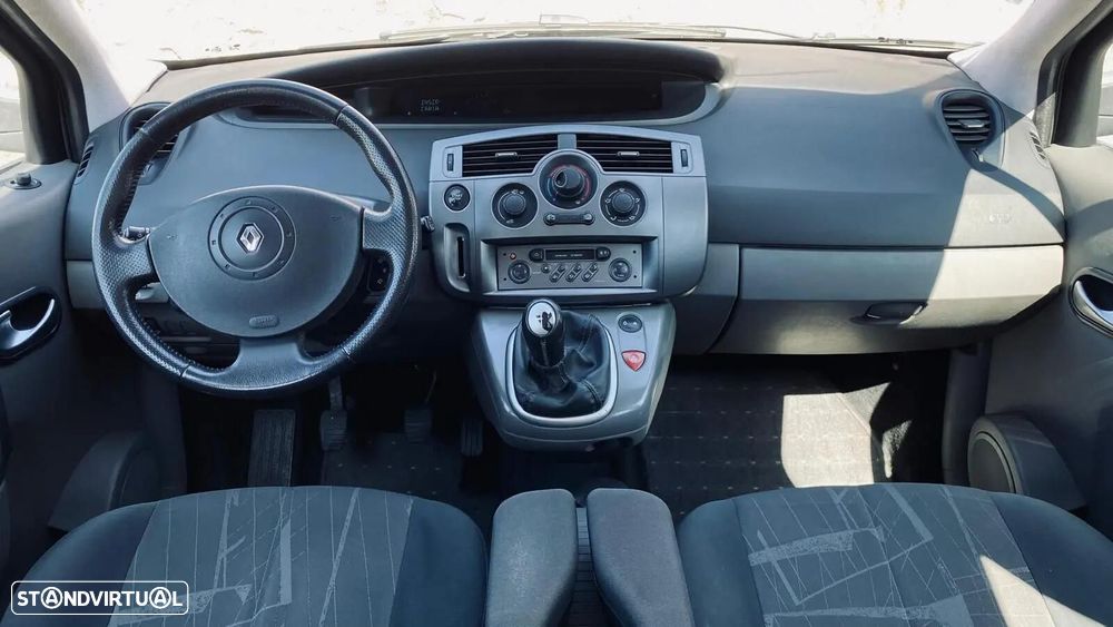 Renault Scénic - 13