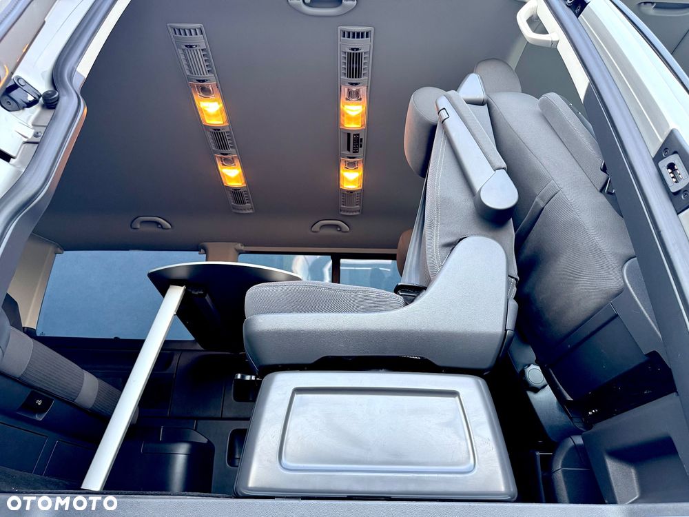 Volkswagen Multivan 2.0 TDI L1 Comfortline - 12