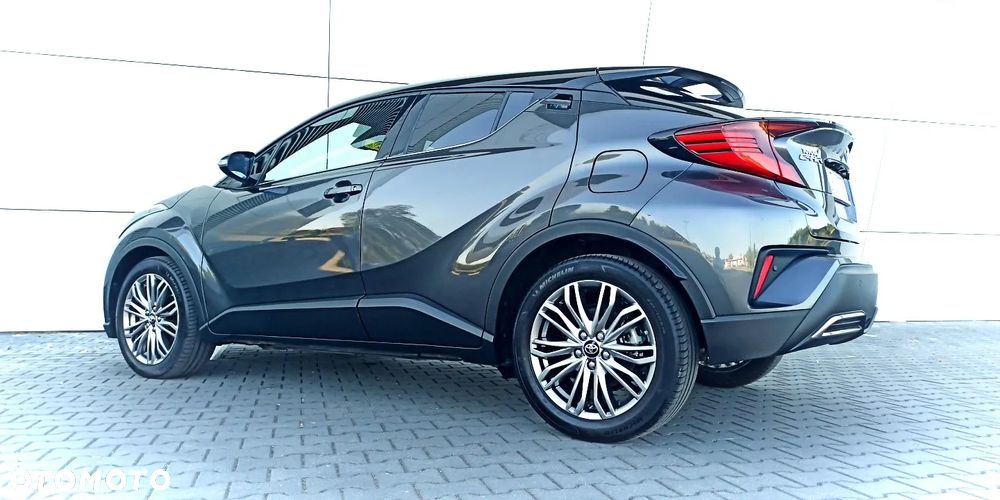 Toyota C-HR - 8