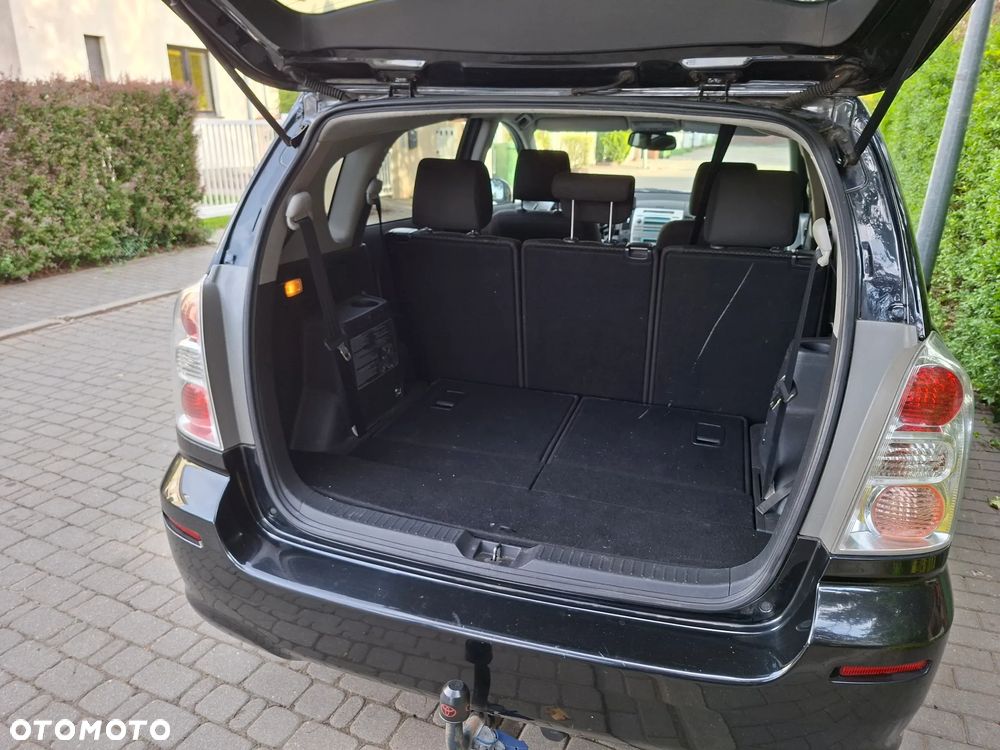Toyota Corolla Verso 1.8 Gold + 7os - 15