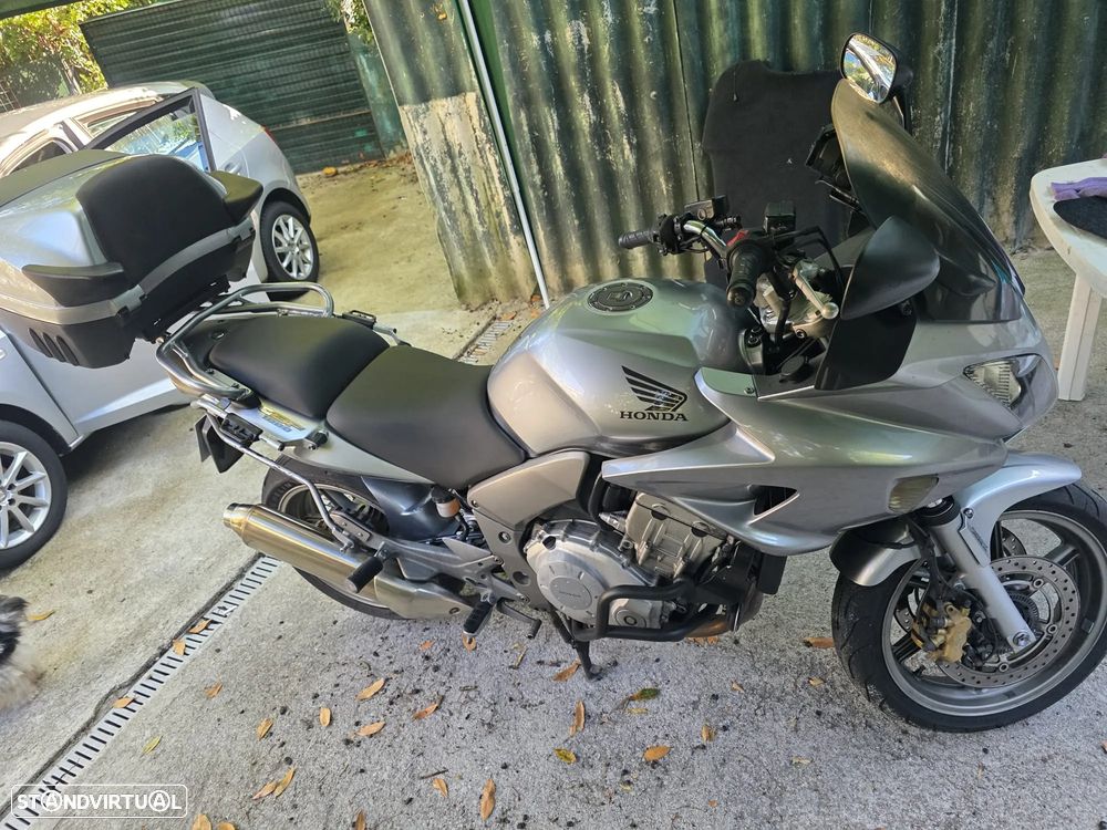 Honda CBF - 3