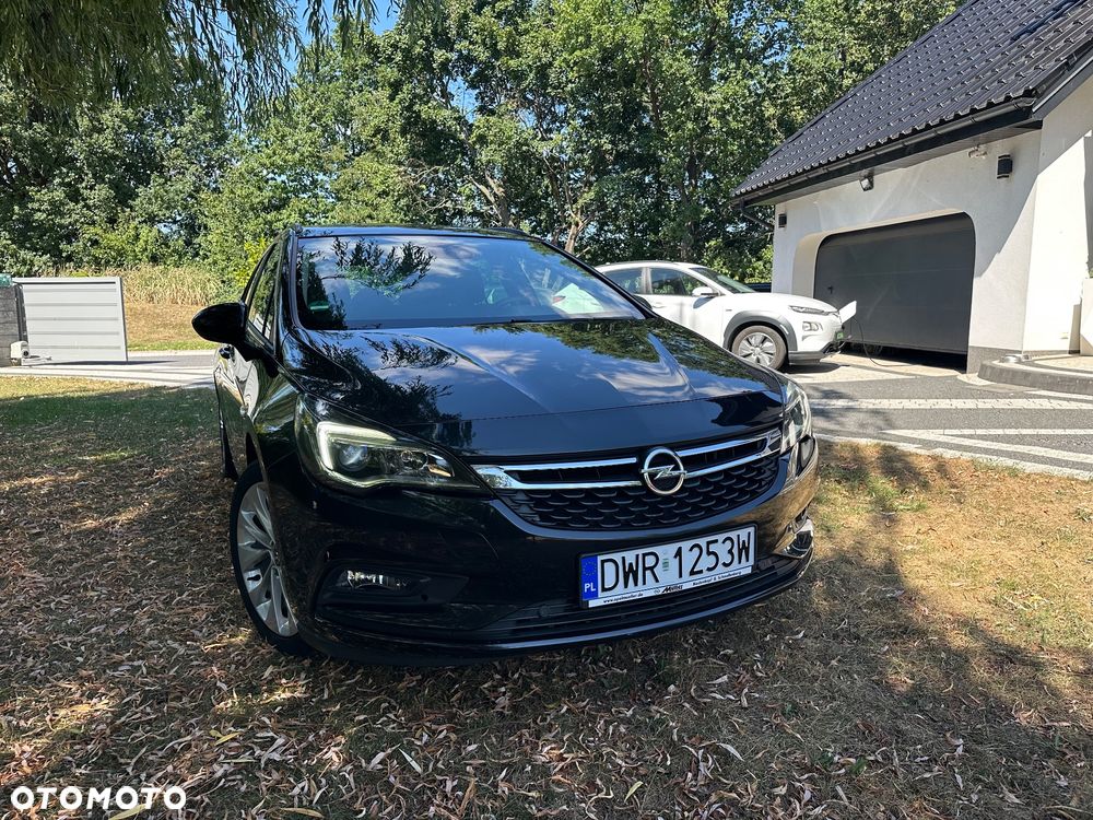 Opel Astra 1.4 T Elite - 1