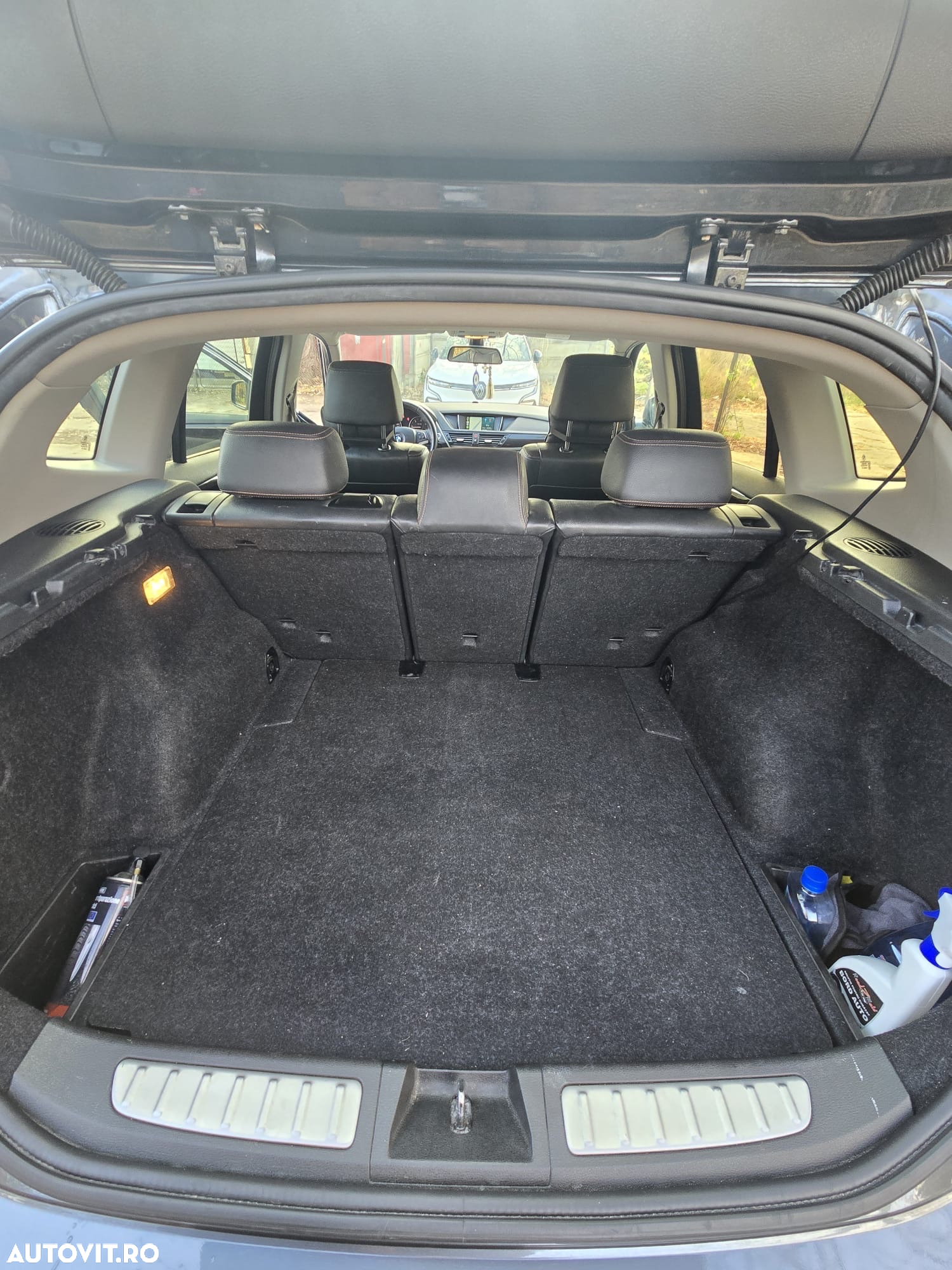 BMW X1 sDrive18d - 8