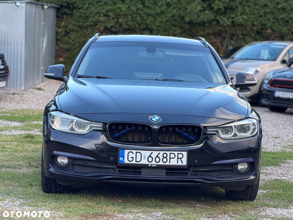 BMW Seria 3 320d xDrive Sport Line - 3