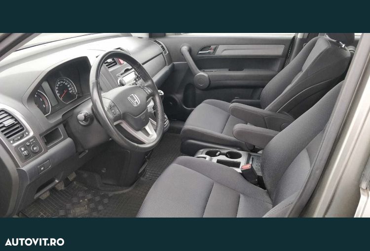 Honda CR-V - 9