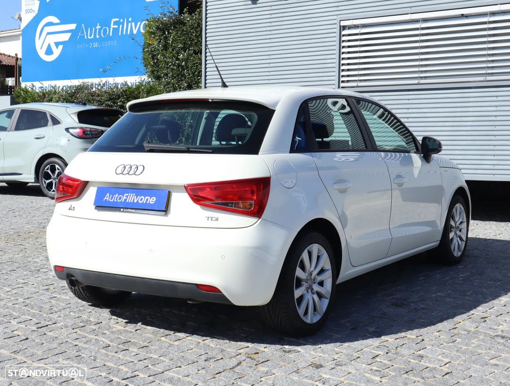 Audi A1 Sportback 1.6 TDI Advance - 17