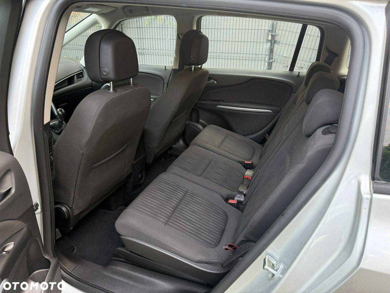Opel Zafira - 8
