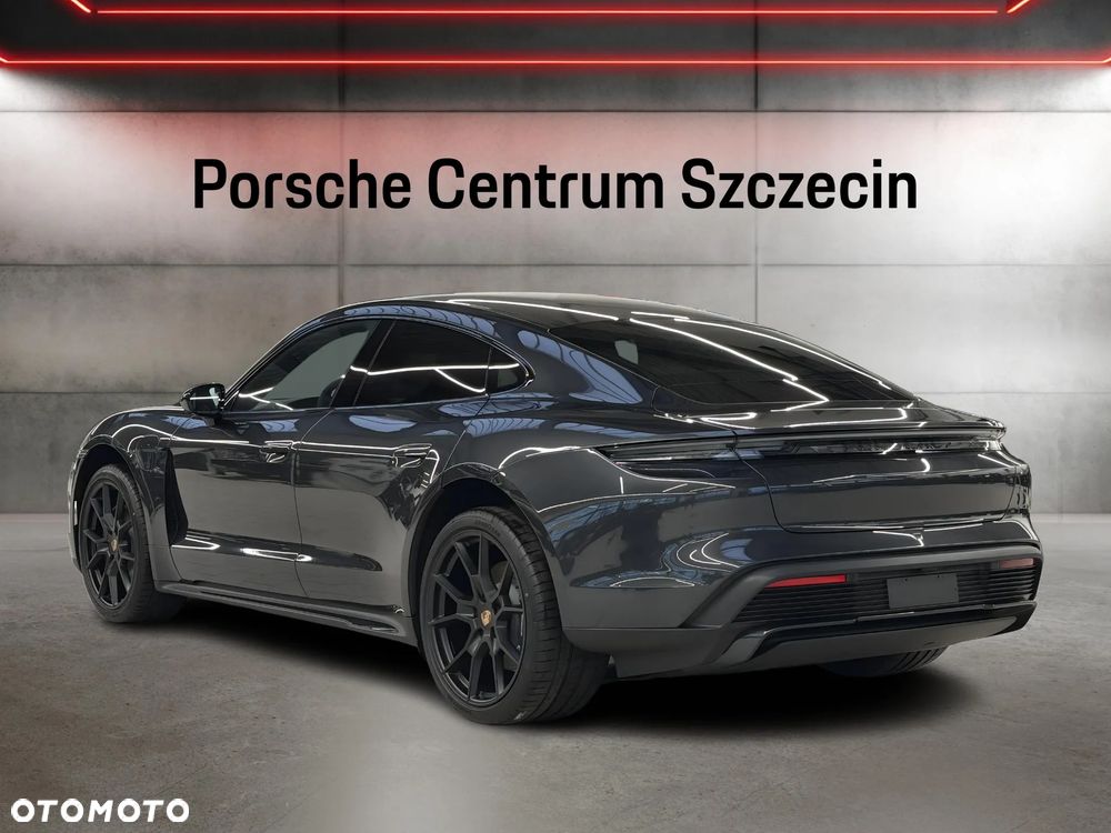Porsche Taycan 105kWh Black Edition - 3