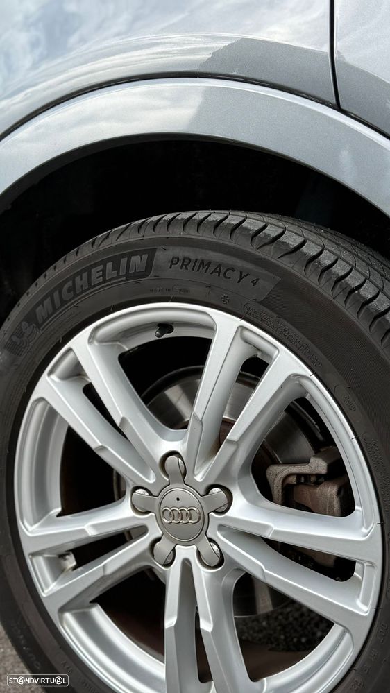 Audi Q3 2.0 TDI quattro S-line - 10